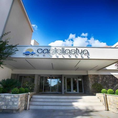 Hotel Castellastva Petrovac Buitenkant foto